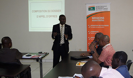 Les PME membres de la chambre de commerce et d’industrie de Côte d'Ivoire s’approprient l’exploitation du dossier d’appel d’offres – le mercredi 24 septembre 2014